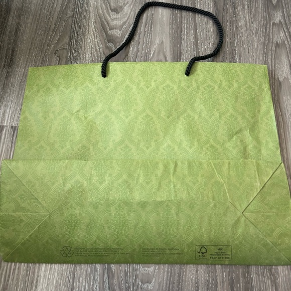 Used Gucci bag - Picture 2 of 2